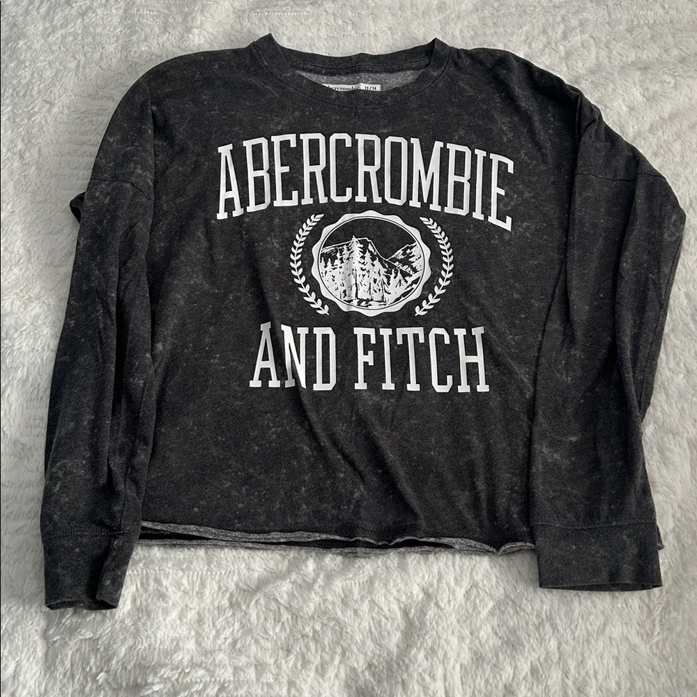 Abercrombie Kids Black Long Sleeve Tee size 13/14
